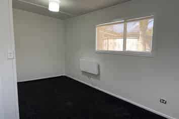 834  Leigh Road , Matakana