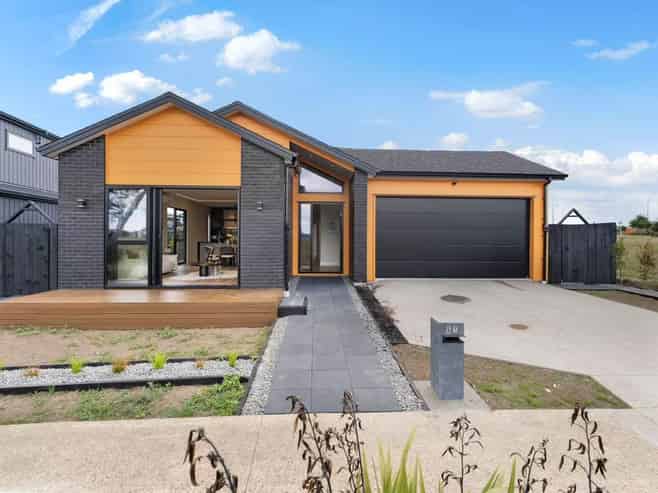 51 Emerald Avenue, Karaka