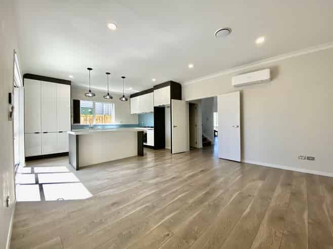 70 Donegal Park Drive, Flat Bush