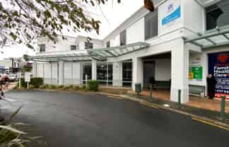 JOIN AN ESTABLISHED HEALTHCARE HUB