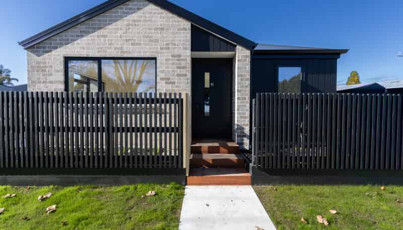 2/8 London Lane, Cambridge