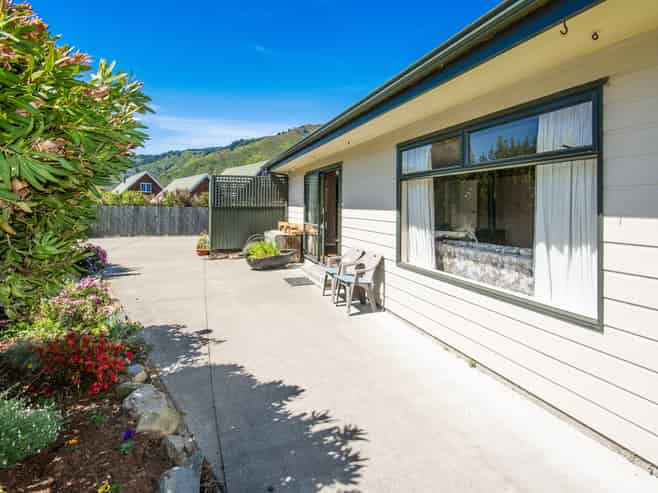 8a Huia Street, Waikawa
