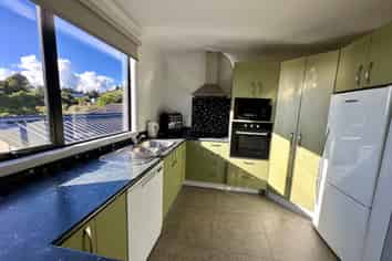 4 Horncastle Crescent, Little Wanganui