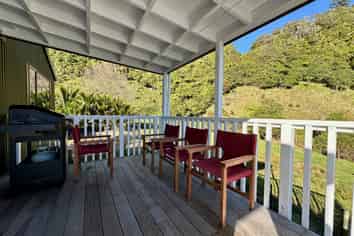 4 Horncastle Crescent, Little Wanganui