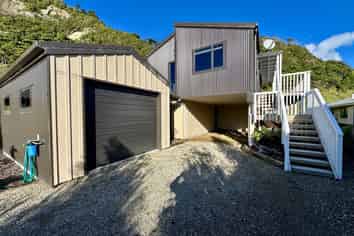 4 Horncastle Crescent, Little Wanganui