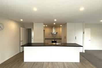 33 Blunden Rd, Lincoln