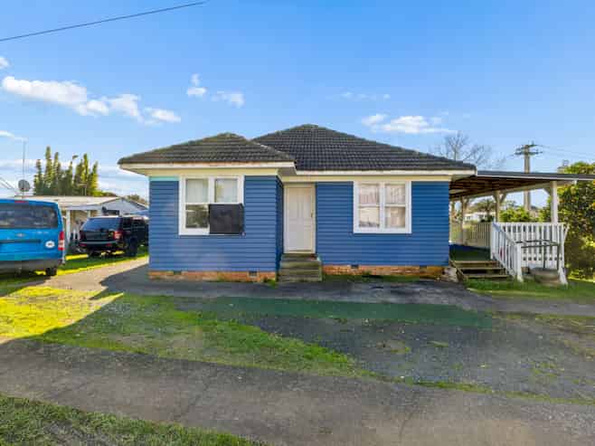 21 Alexander Crescent, Otara