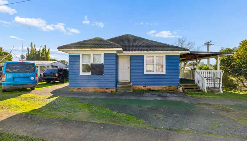 21 Alexander Crescent, Otara