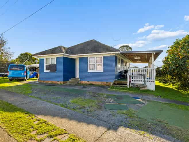 21 Alexander Crescent, Otara