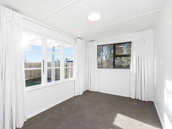 24 Gladstone Road, Richmond