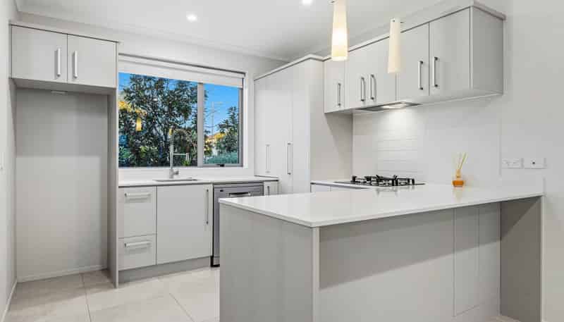 35 Pencaitland Drive, Flat Bush