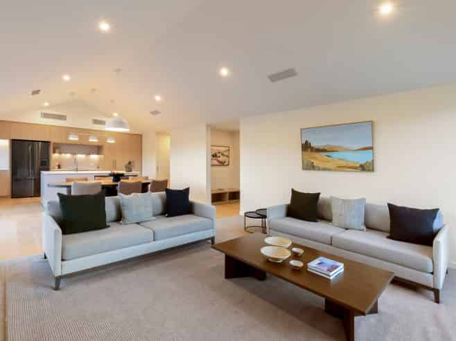 16 Carrick Lane, Lake Hayes Estate