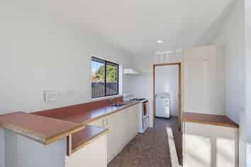 3 Logie Place, Bromley