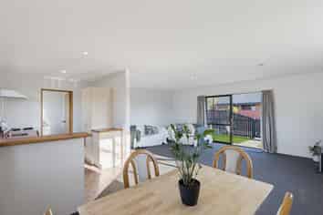 3 Logie Place, Bromley