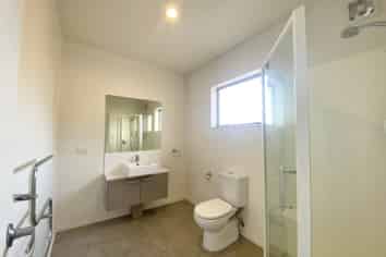 592D Whangaparaoa Road, Stanmore Bay