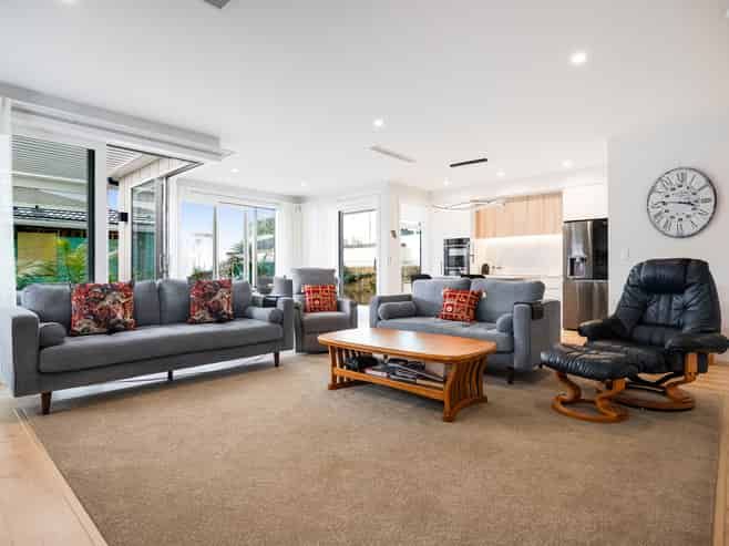 63 Milford Road, Milford