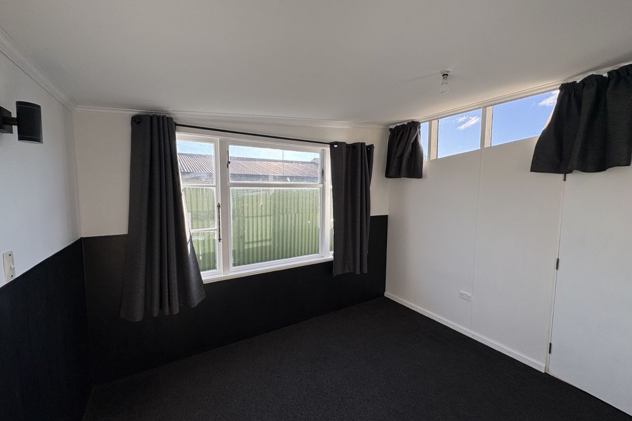 LEVIN - THREE BEDROOMS. – pohled 6