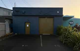 Tidy Industrial with Ample Parking