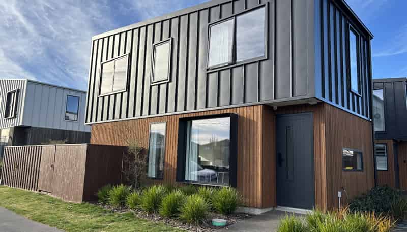 1/74 Caledonian Road, Saint Albans