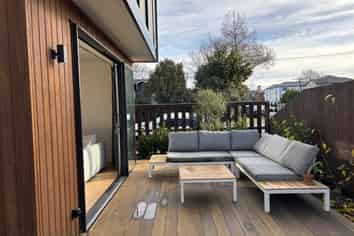 1/74 Caledonian Road, Saint Albans