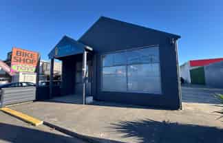 Light Industrial with Frontage