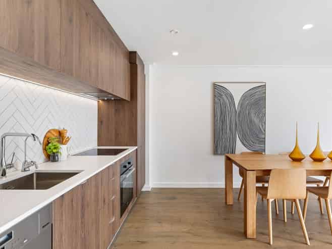 1/98 Walker Road, Point Chevalier
