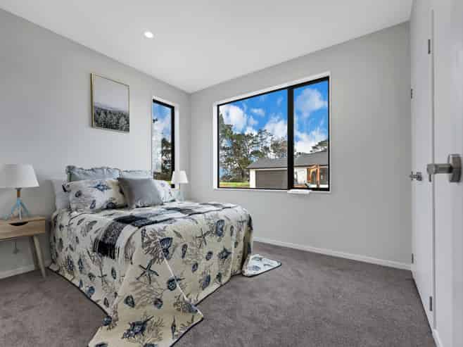 14a McLarin Road, Glenbrook