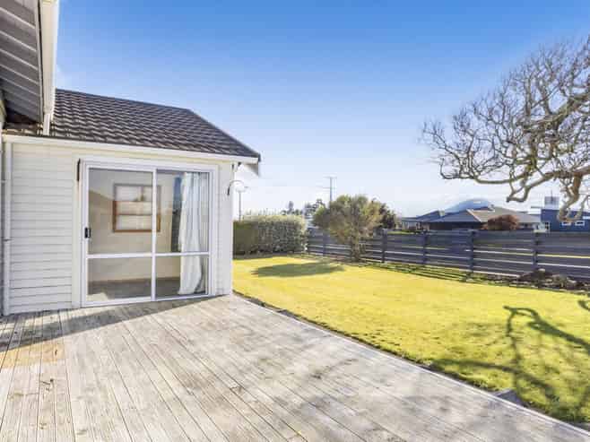 27 Maire Street, Hawera