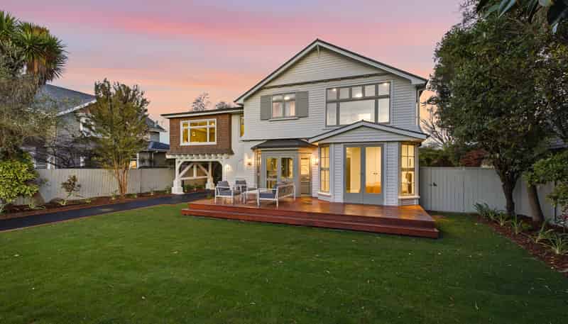 112 Heaton Street, Merivale
