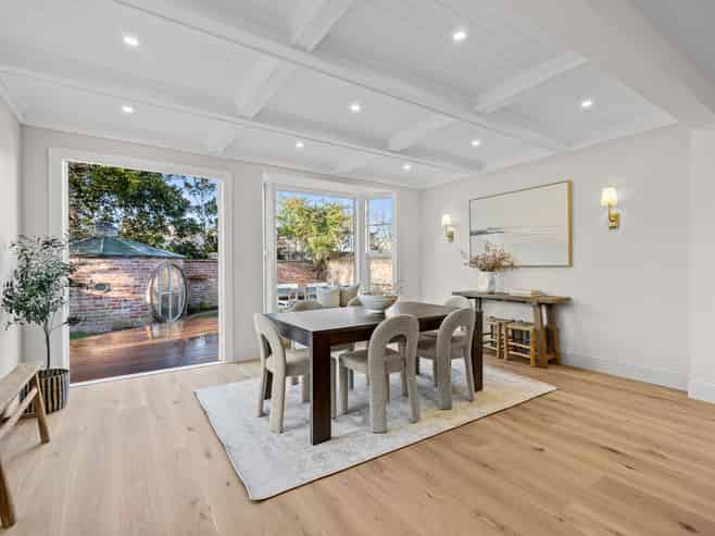 112 Heaton Street, Merivale