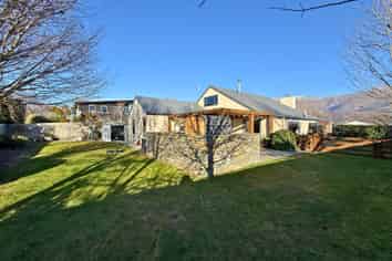 67 Kings Drive, Wanaka