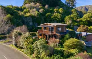 4 Bay Vista Drive, Pohara