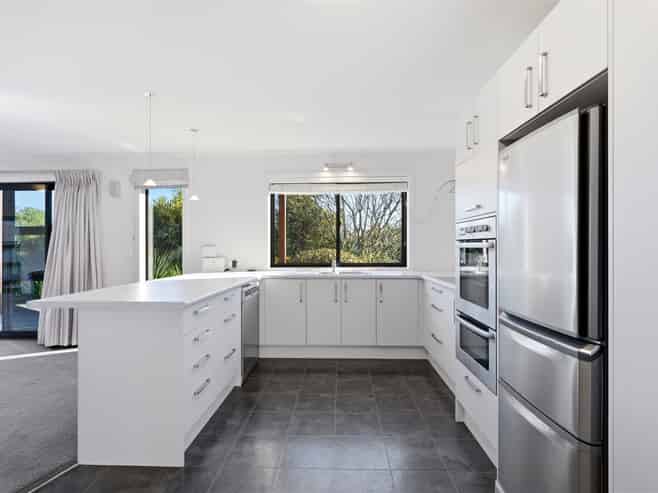 4 Bay Vista Drive, Pohara