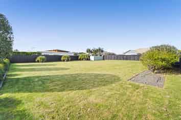 17a Dolphin Parade, Bell Block