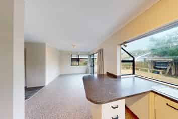 3 St James Court, Paraparaumu