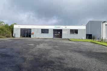 Office Opportunity in Light Industrial Area