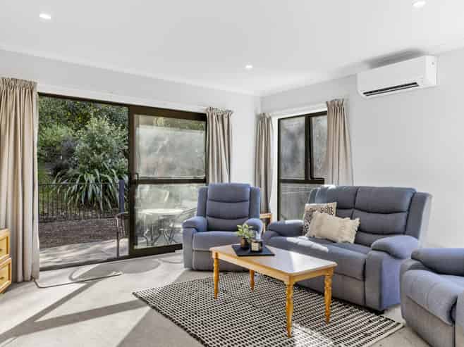 11 Winnie Close, Acacia Bay