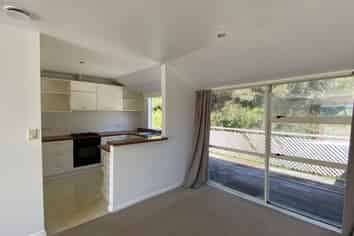 19 Highbury Bypass, Birkenhead