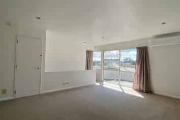 19 Highbury Bypass, Birkenhead