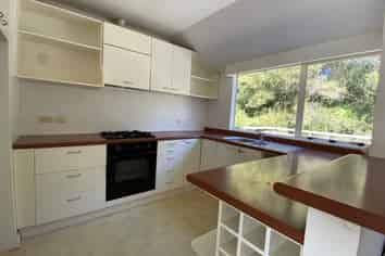 19 Highbury Bypass, Birkenhead