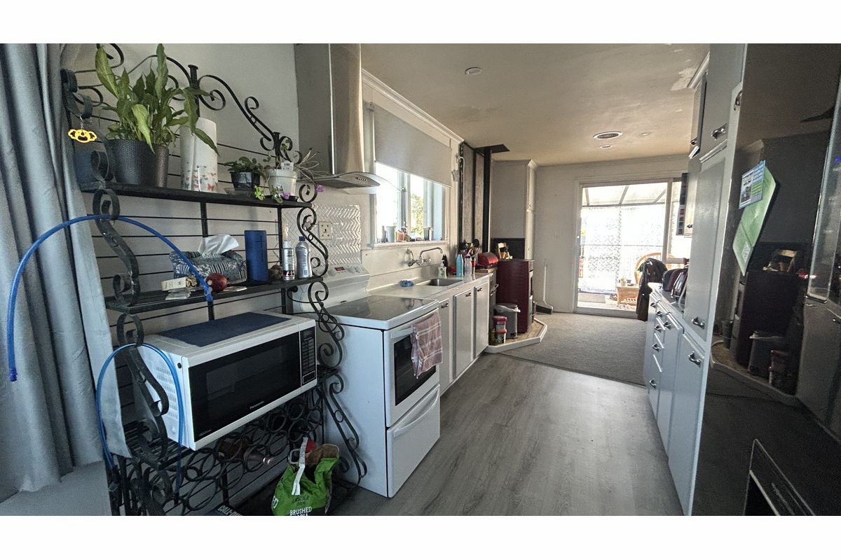 Warm & Comfortable 2-Bedroom Home with Sleepout/Office – pohled 4