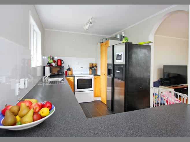 67 Hobart Crescent, Manurewa