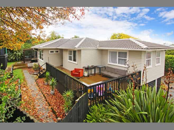 67 Hobart Crescent, Manurewa