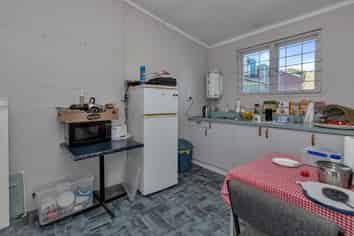 Tidy CBD Main Street Office Building 