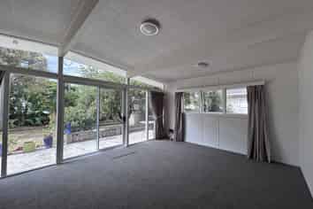 10 Slako Crescent , Ruakaka