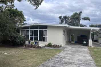10 Slako Crescent , Ruakaka