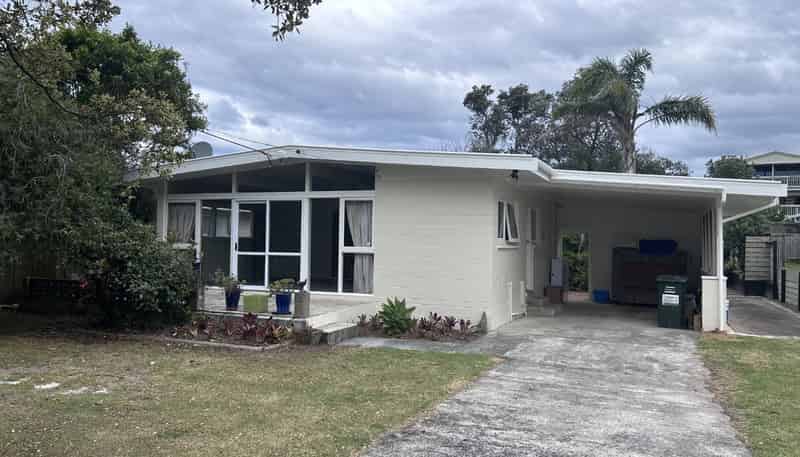 10 Slako Crescent , Ruakaka