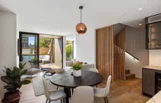 8D Webber Street, Westmere
