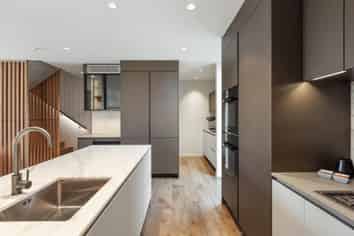 8D Webber Street, Westmere