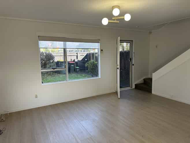 7/53 Pt Chevalier Road, Point Chevalier